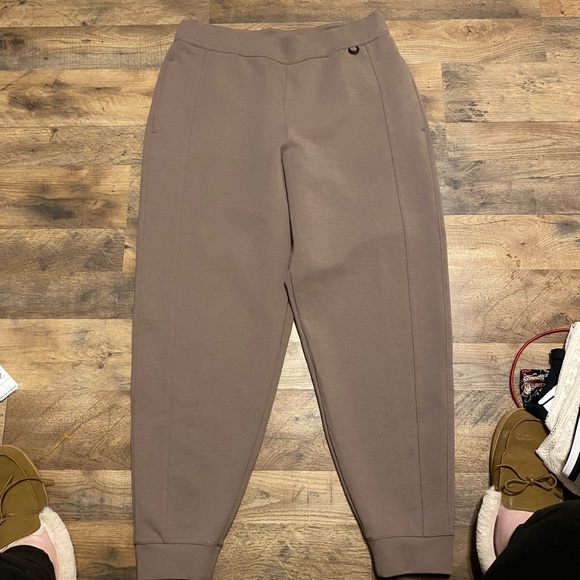 Nike Pants - Nike Dri-FIT 24/7 Taupe Performance Top